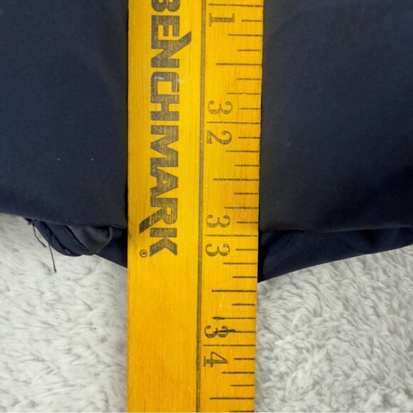 Uniqlo Women's Navy Blue Down Puffer Coat Size Medium - Picture 16 of 16